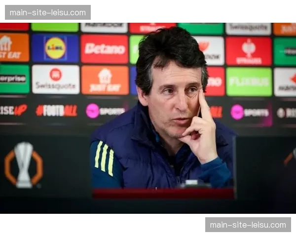 阿斯顿维拉54分稳居前四 埃梅里战术革命铸就新豪门 阿斯顿维拉54分稳居前四 埃梅里战术革命铸就新豪门